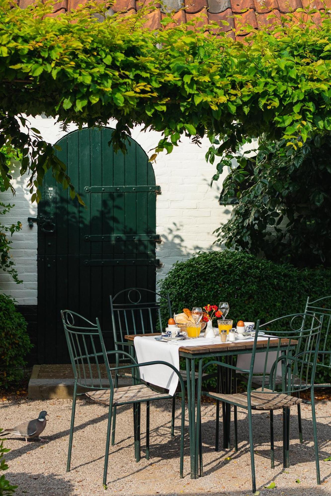 Hotel De Lindenhoeve Boutique 3*